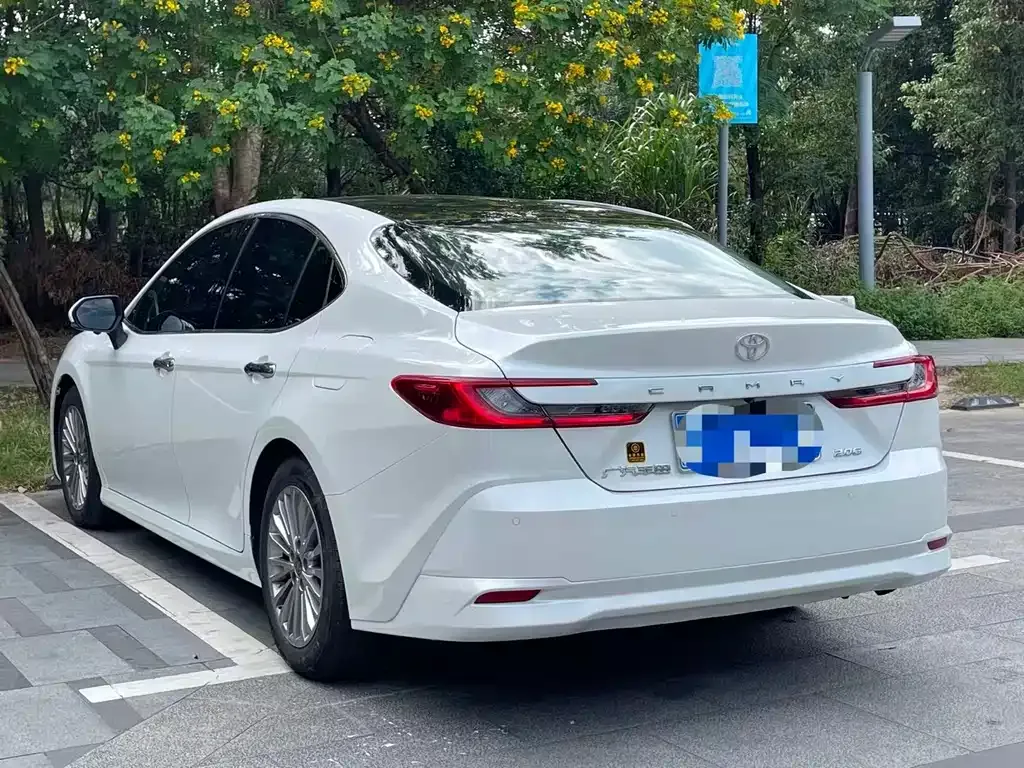 Toyota Camry 2025 из CN, фото 9