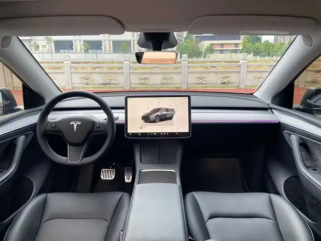 Tesla Model Y 2024 из CN, фото 5