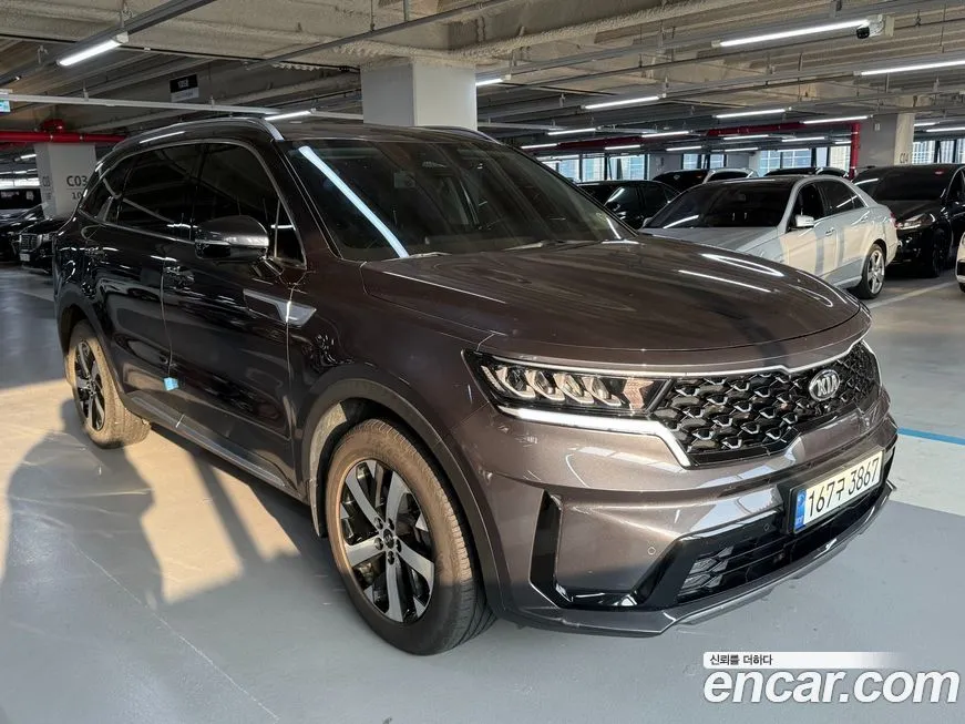 Kia Sorento — фото 1