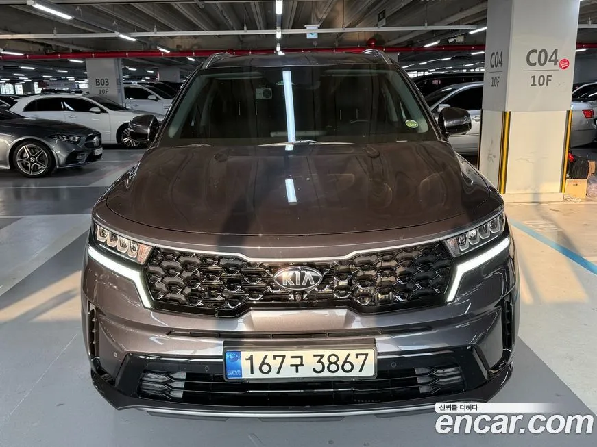 Kia Sorento — фото 3