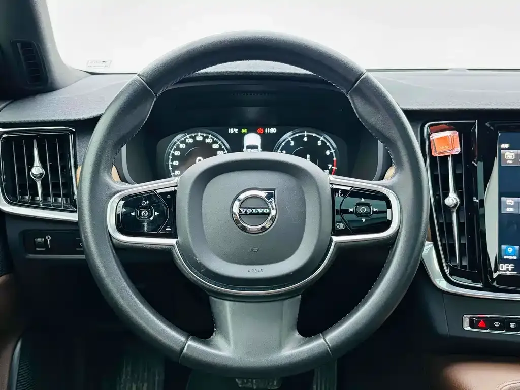 Volvo S90 2021 из CN, фото 10