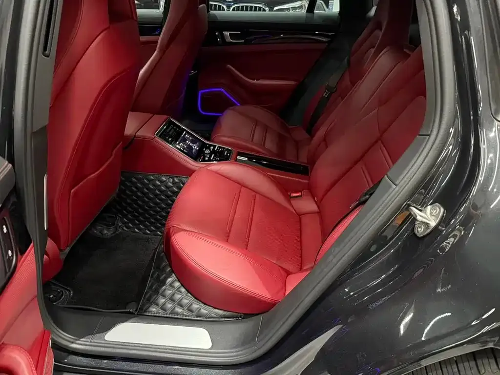 Porsche Panamera 2022 из CN, фото 9