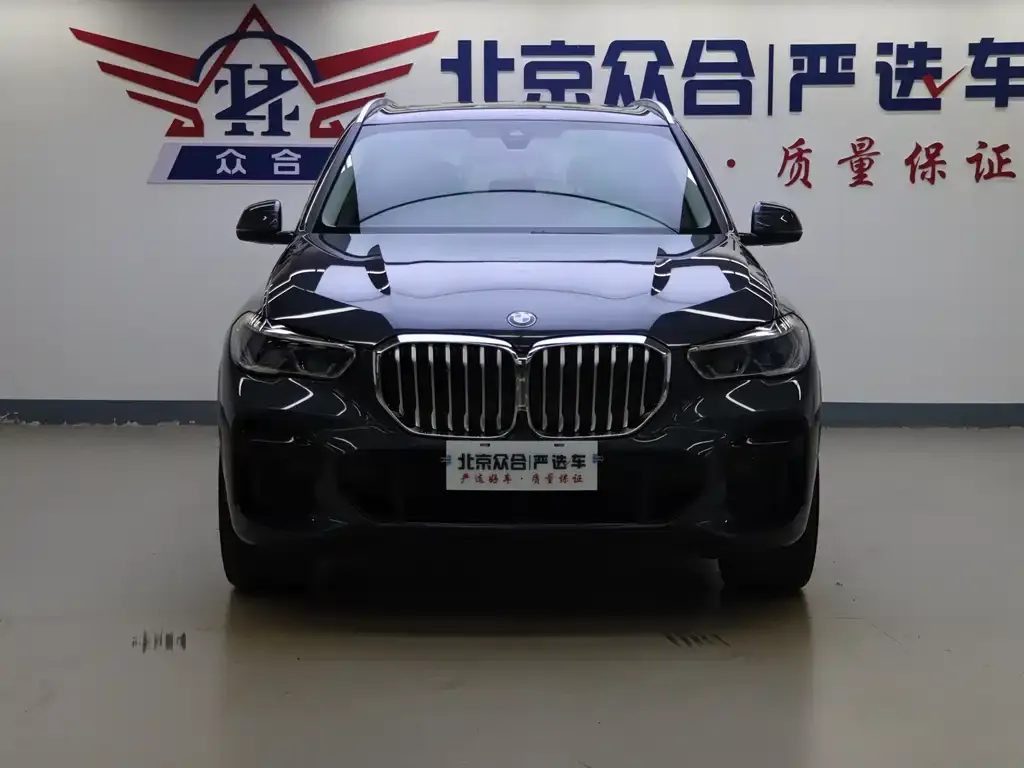 BMW X5 (Import) — фото 2