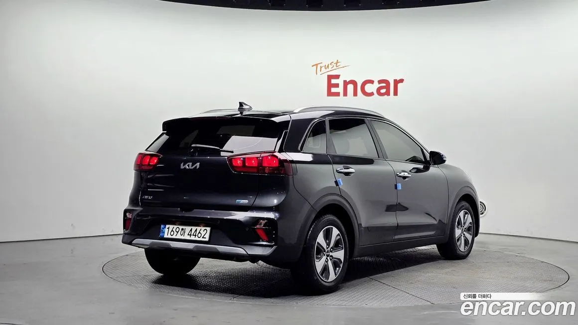 Kia Niro — фото 2