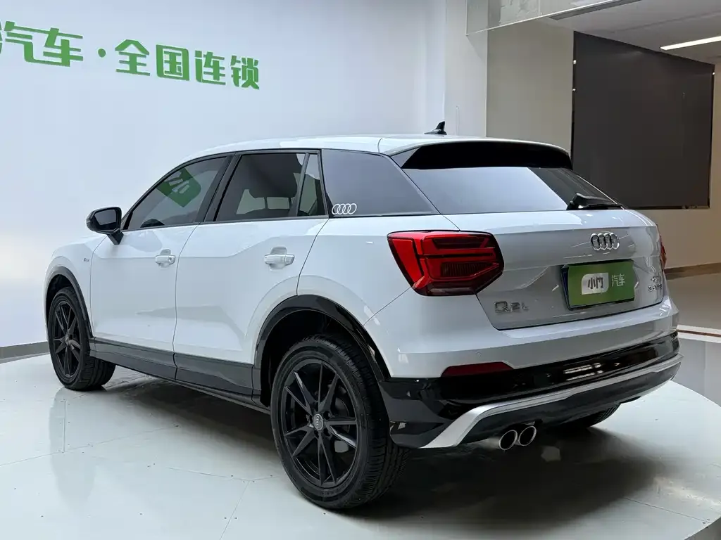 Audi Q2L 2021 из CN, фото 6