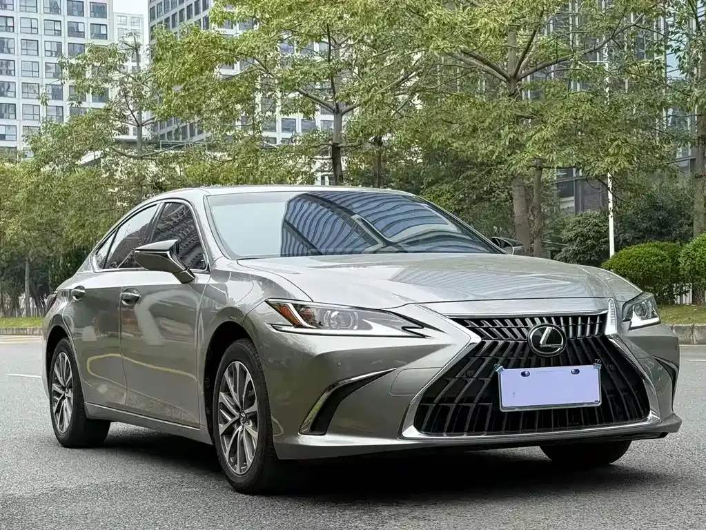 Lexus ES 2024 из CN, фото 3