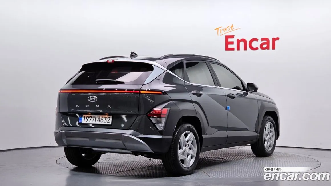 Hyundai Kona — фото 2