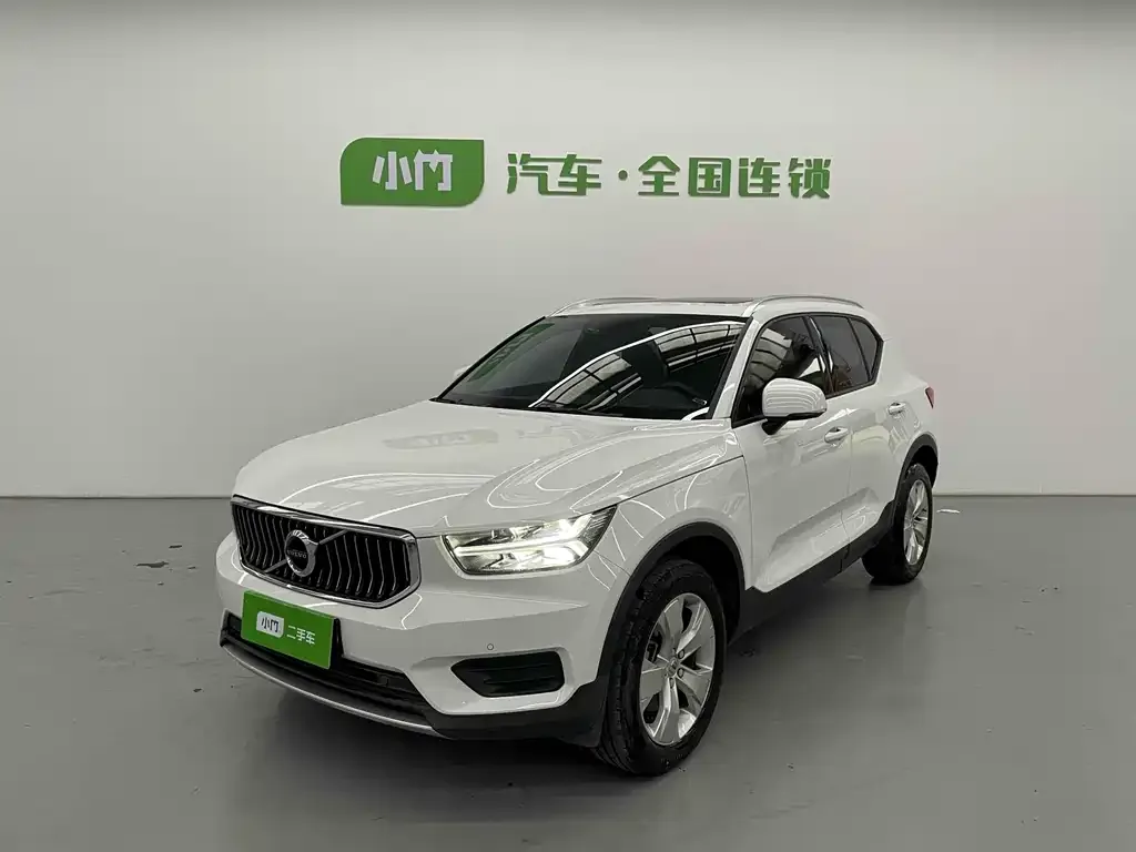 Volvo XC40 2022 из CN, фото 1