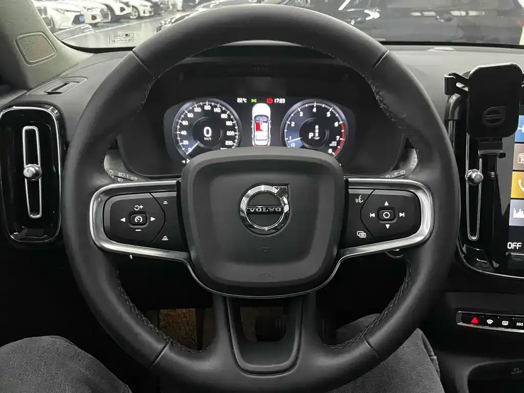 Volvo XC40 2022 из CN, фото 8