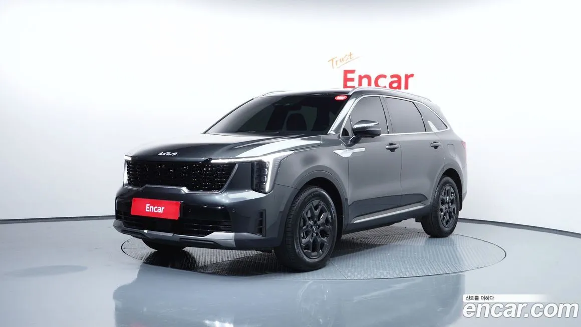 Kia Sorento — фото 1