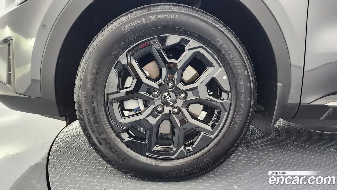 Kia Sorento — фото 5