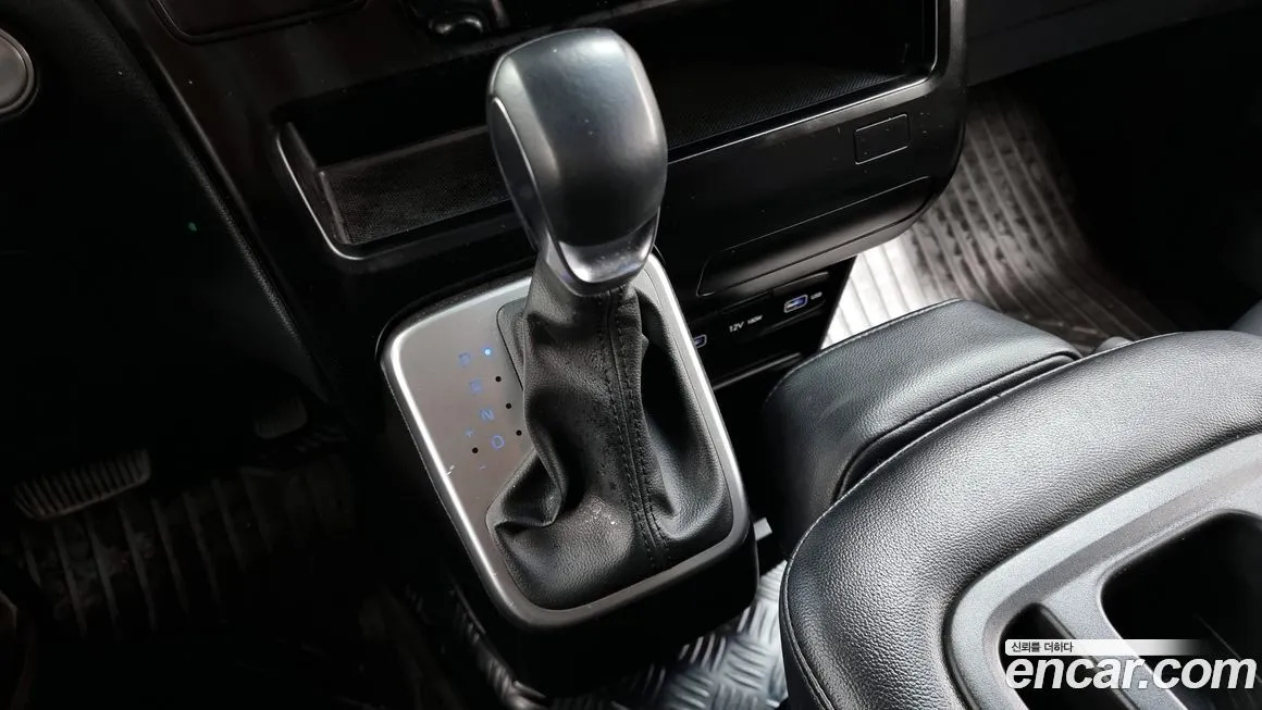 Hyundai Staria — фото 9