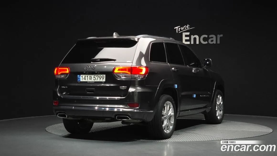 Jeep Cherokee — фото 2