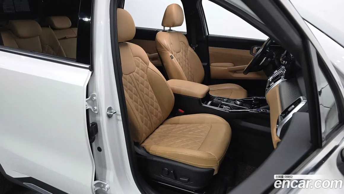 Kia Sorento — фото 10