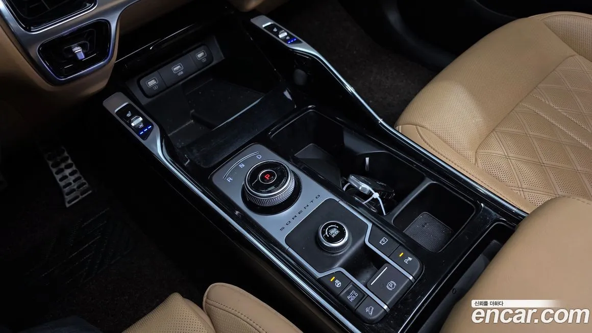 Kia Sorento — фото 9