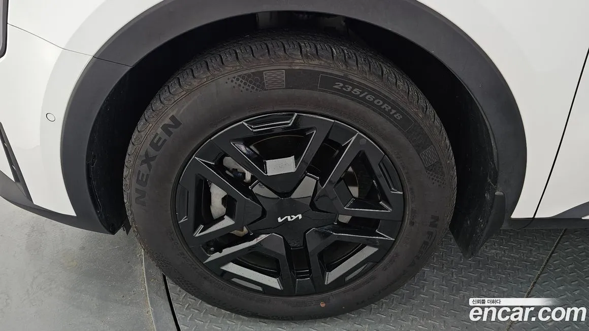 Kia Sorento — фото 5