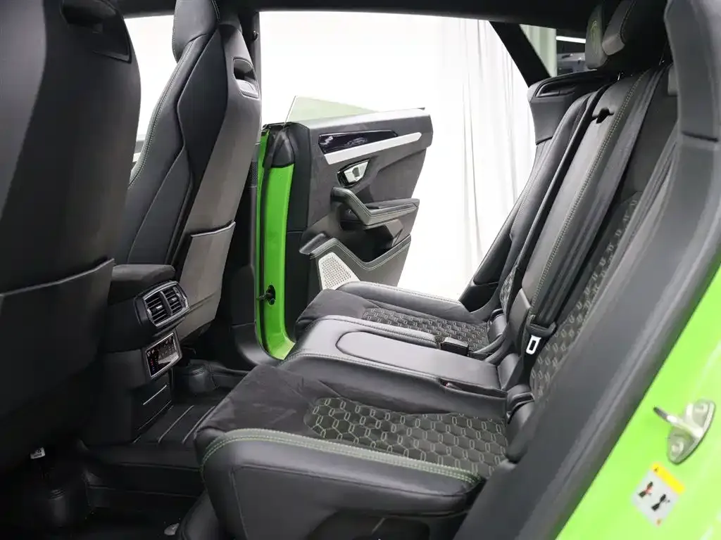 Lamborghini Urus 2021 из CN, фото 7