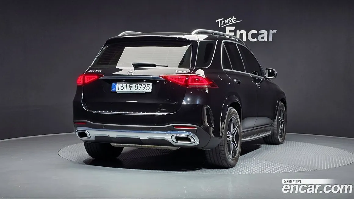 Mercedes-Benz GLE-Class — фото 4