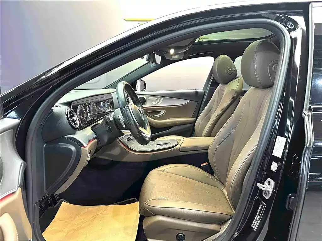 [object Object] E-Class (Import) 2021 из CN, фото 5