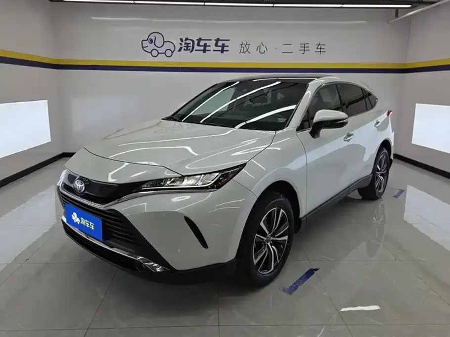Toyota Harrier 2022 из CN, фото 1
