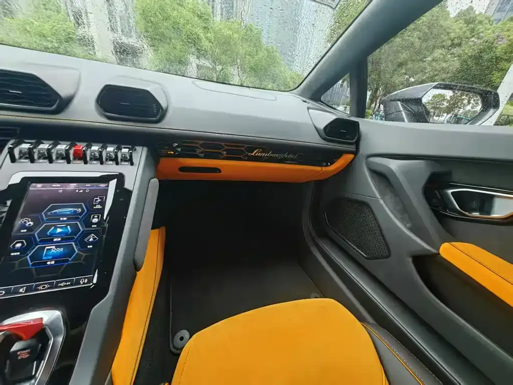 Lamborghini Huracan 2022 из CN, фото 4