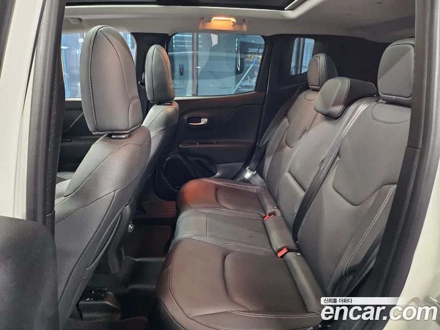Jeep Renegade 2022 из KR, фото 7