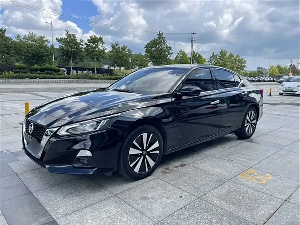 Nissan Teana 2022 из CN, фото 1