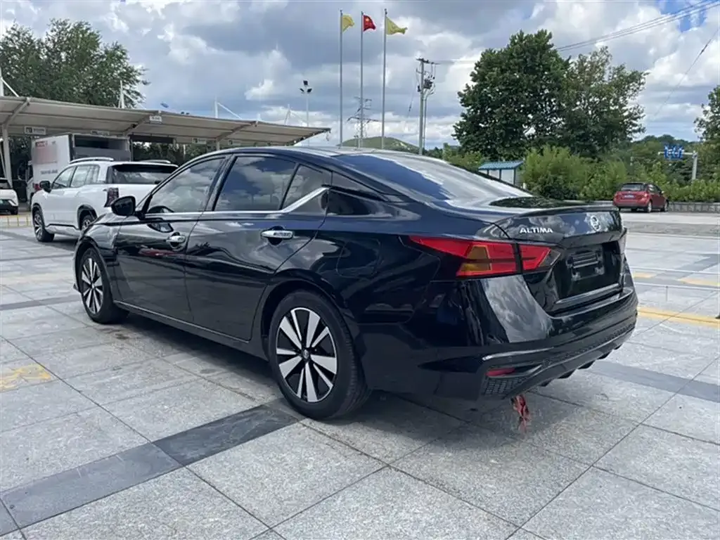 Nissan Teana 2022 из CN, фото 10
