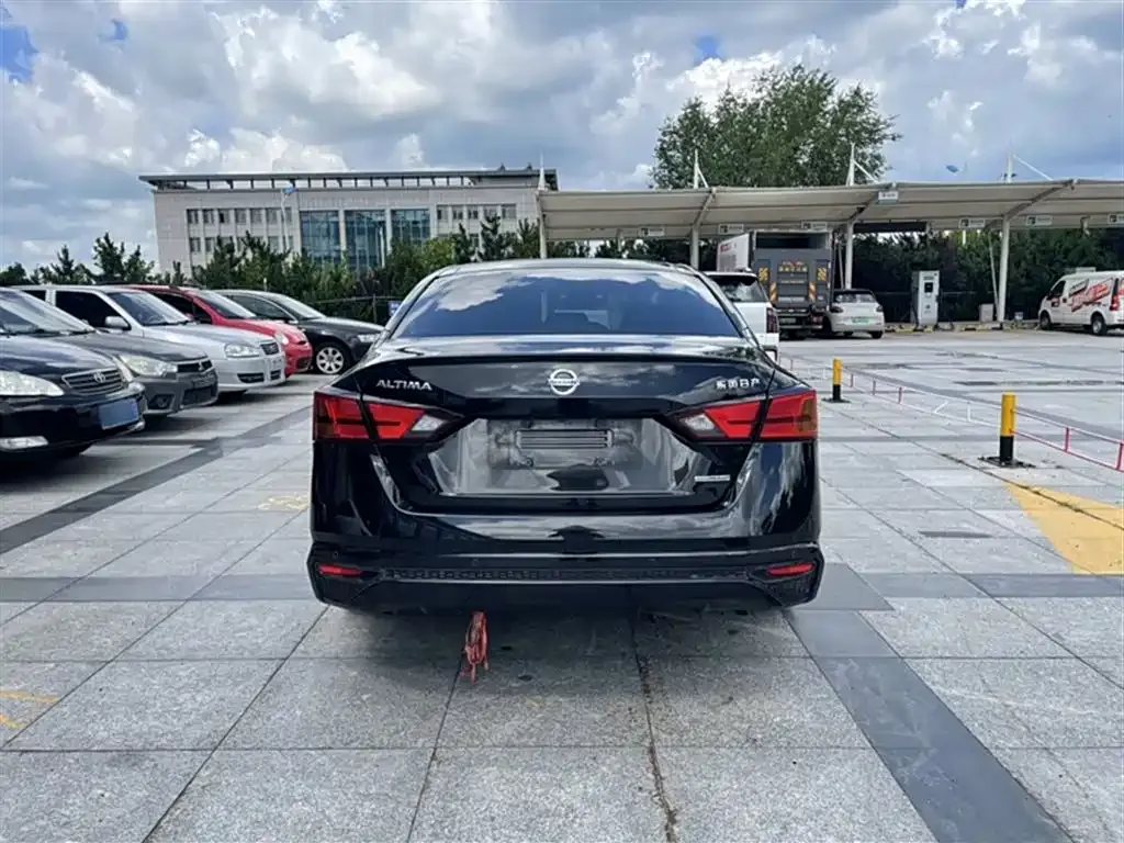 Nissan Teana 2022 из CN, фото 8