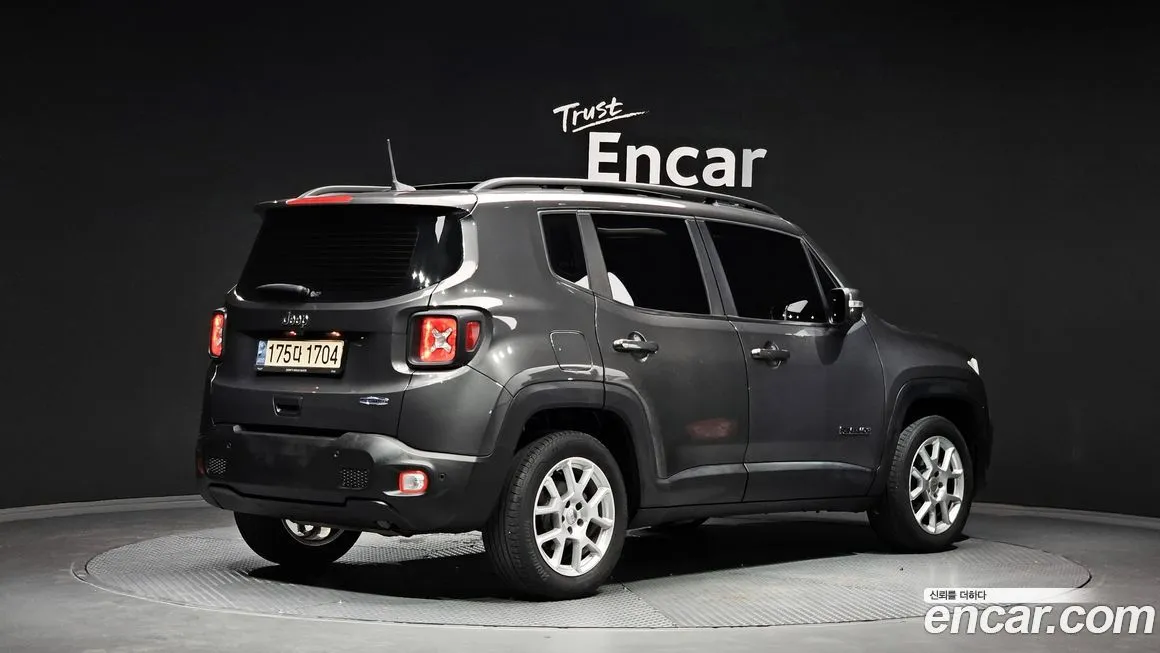 Jeep Renegade 2021 из KR, фото 2