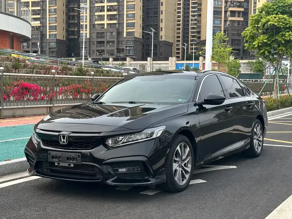 Honda Inspire — фото 1