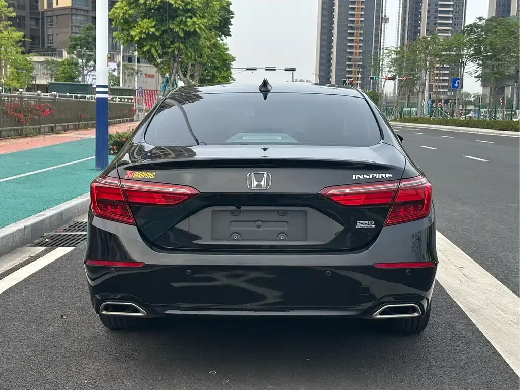 Honda Inspire — фото 7