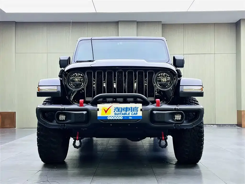 Jeep Wrangler 2023 из CN, фото 2