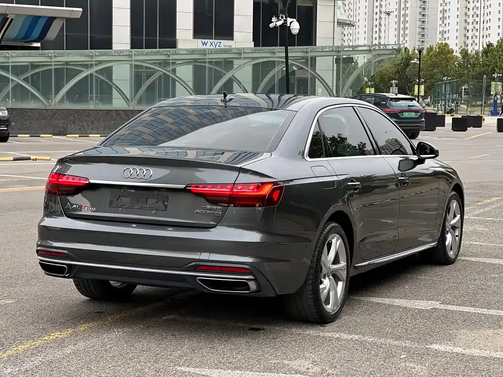 Audi A4L — фото 6