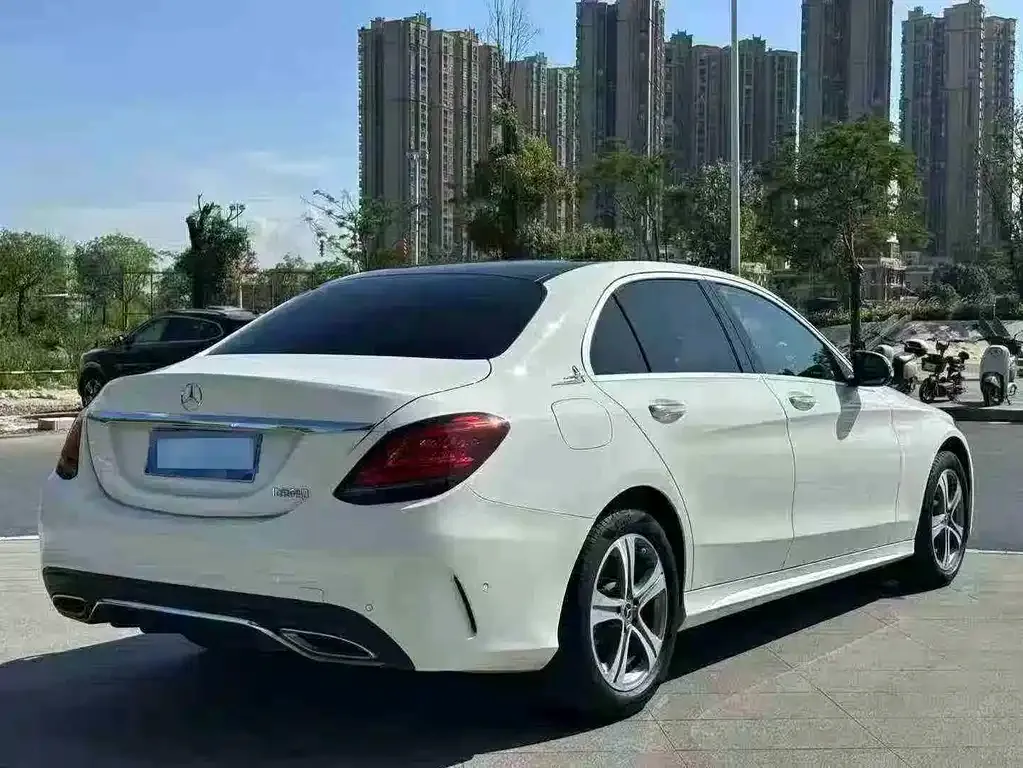 [object Object] C-Class 2021 из CN, фото 9