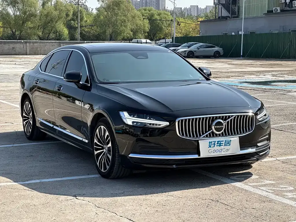 Volvo S90 — фото 3