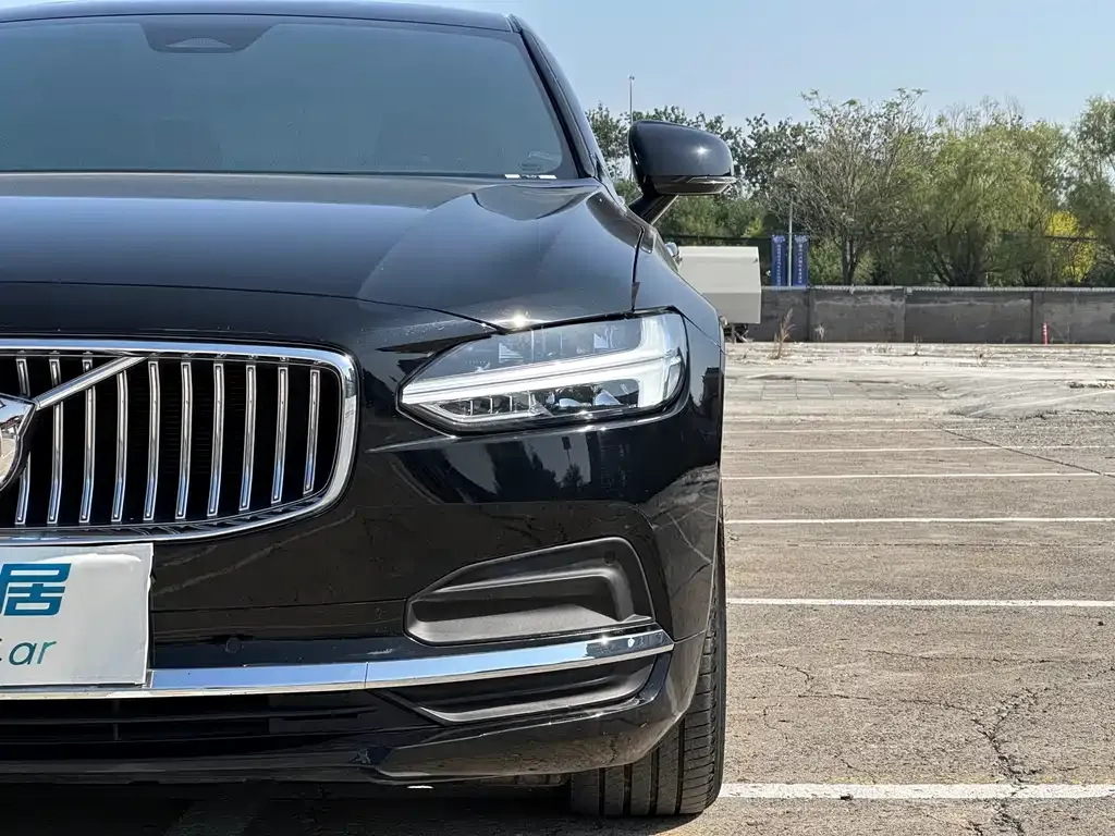 Volvo S90 — фото 4