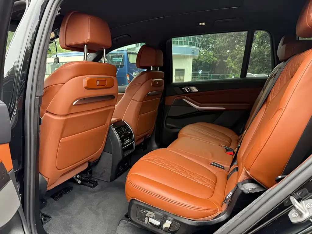 BMW X7 2023 из CN, фото 6