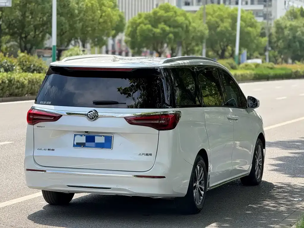Buick GL8 2022 из CN, фото 5