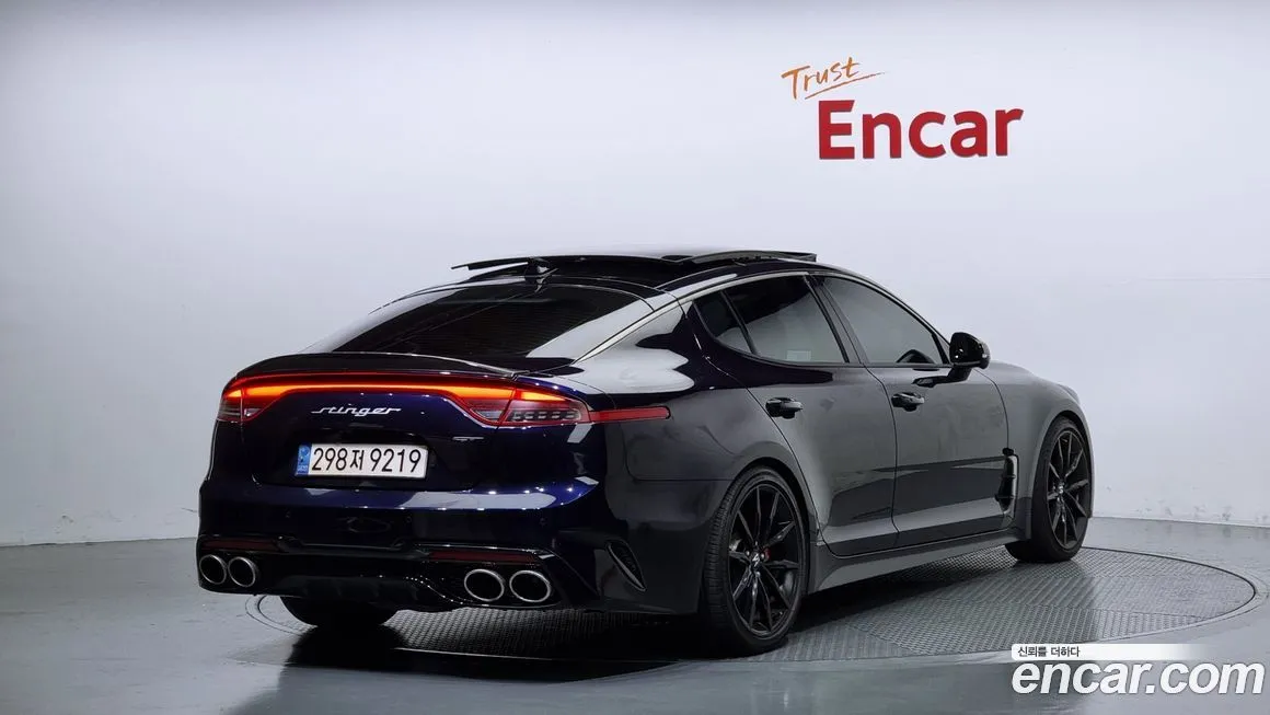 Kia Stinger 2022 из KR, фото 2