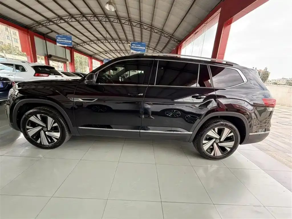 Volkswagen Teramont 2023 из CN, фото 3