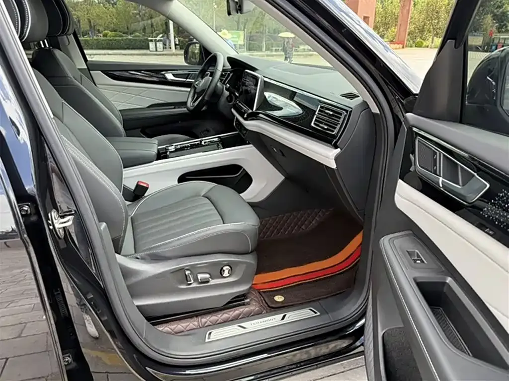 Volkswagen Teramont 2023 из CN, фото 4