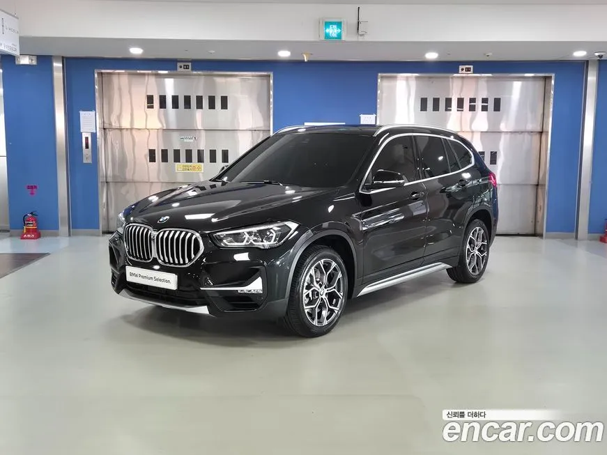 BMW X1 — фото 1