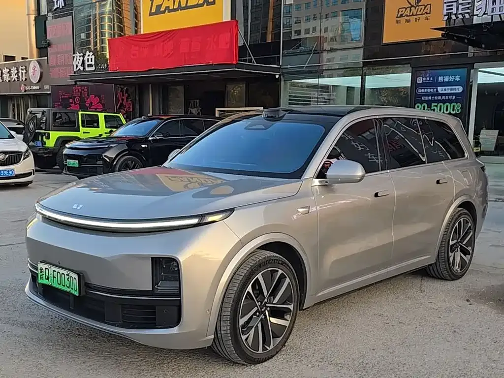 Li Auto L9 2022 из CN, фото 1