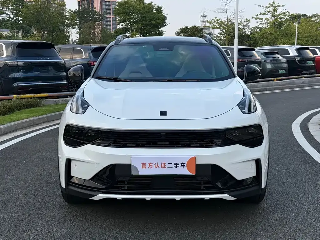 Lynk & Co 01 EM-P 2022 из CN, фото 2
