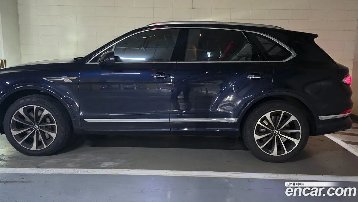 Bentley Bentayga 2024 из KR, фото 4
