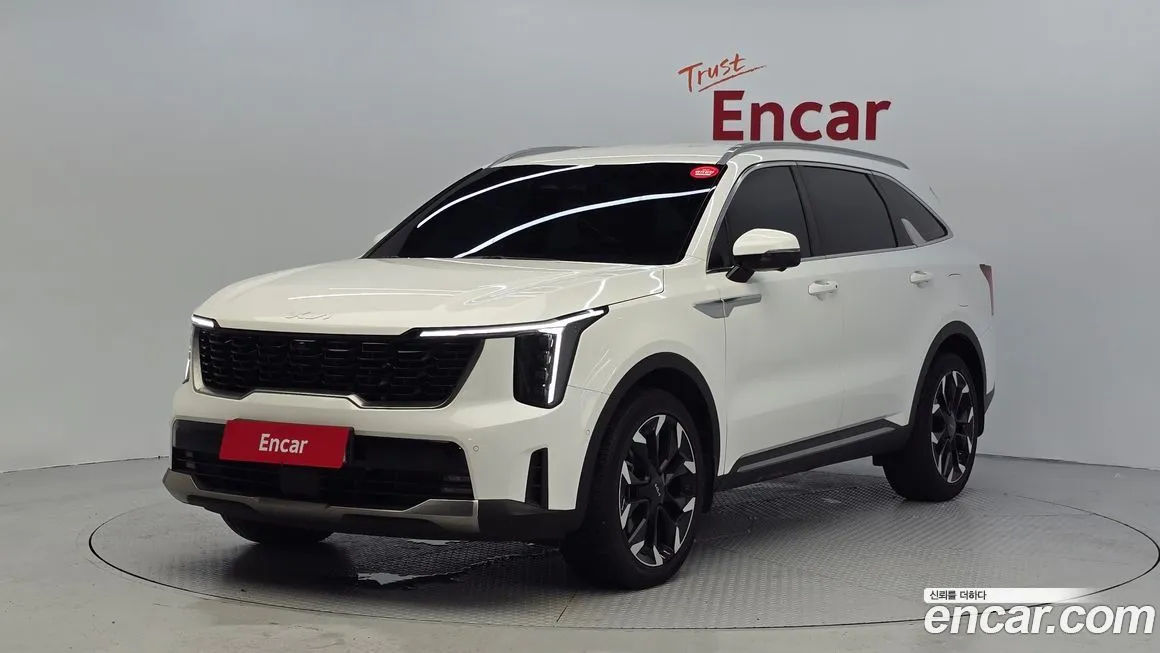 Kia Sorento — фото 1