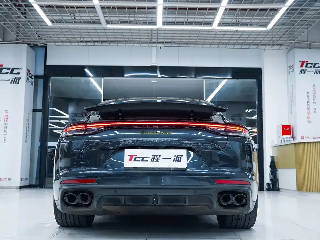 Porsche Panamera Hybrid — фото 7