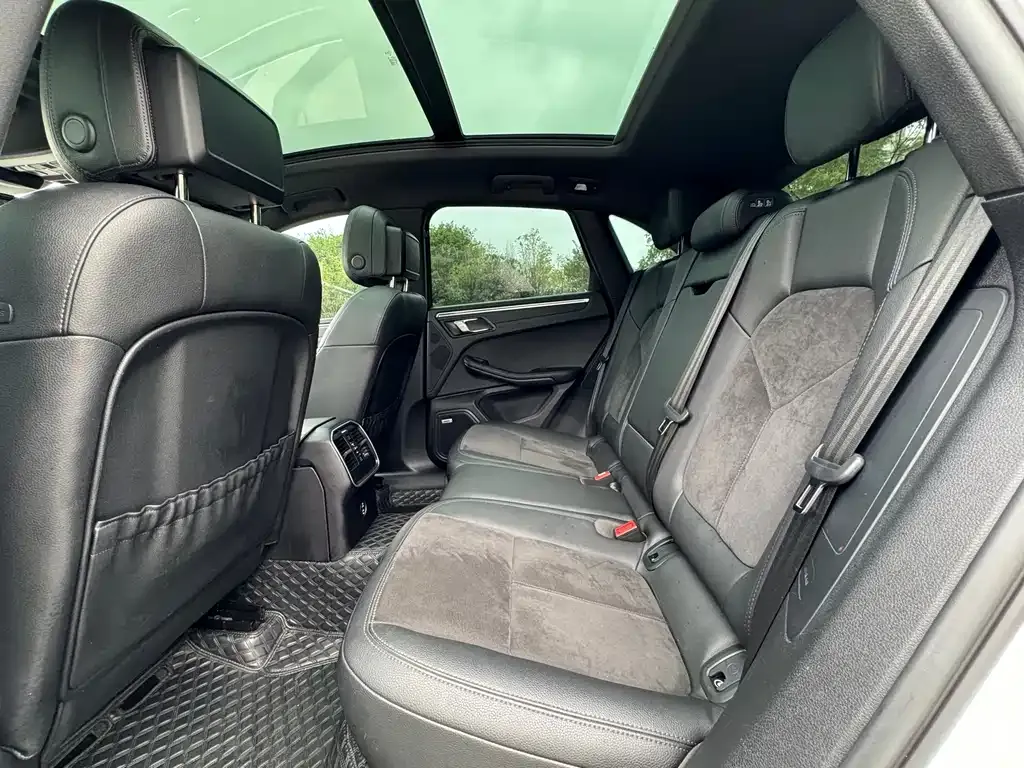 Porsche Macan 2022 из CN, фото 5