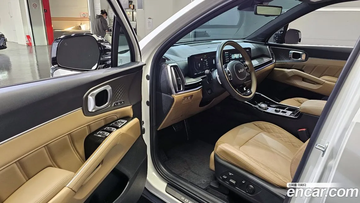 Kia Sorento — фото 10